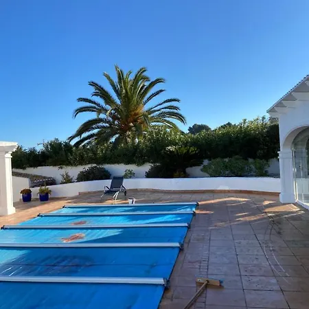 Entiere Piscine Et Cuisine D'ete A Pinosol * Javea