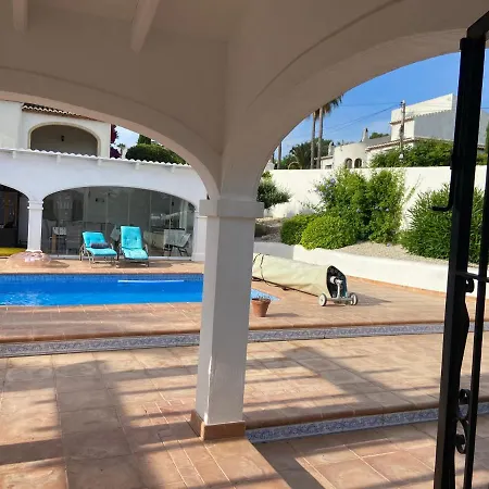 Entiere Piscine Et Cuisine D'ete A Pinosol Villa *