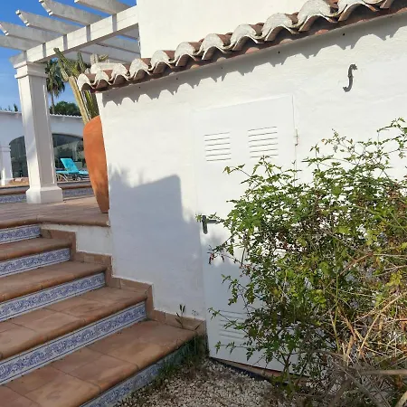 Entiere Piscine Et Cuisine D'ete A Pinosol Villa