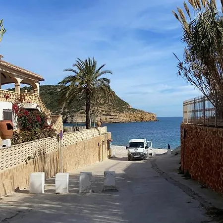 Entiere Piscine Et Cuisine D'ete A Pinosol * Javea