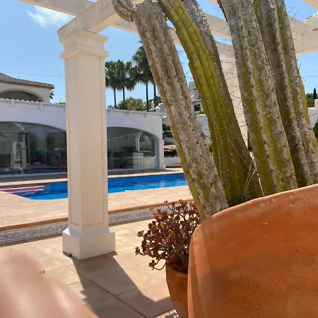 Entiere Piscine Et Cuisine D'ete A Pinosol Villa *