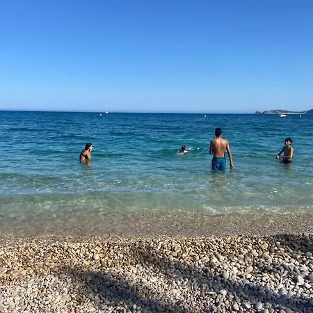 Entiere Piscine Et Cuisine D'ete A Pinosol