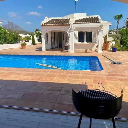 Entiere Piscine Et Cuisine D'ete A Pinosol Villa Jávea